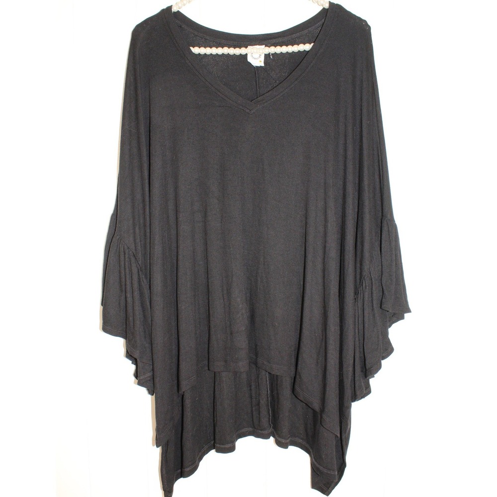 Akemi & Kim Anthropologie Black Ribbed Oversized Black V Neck Top Ruffle Sleeves - Picture 2 of 10